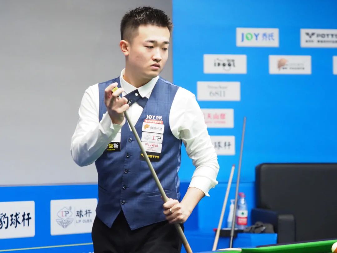 30岁左右 30岁左右